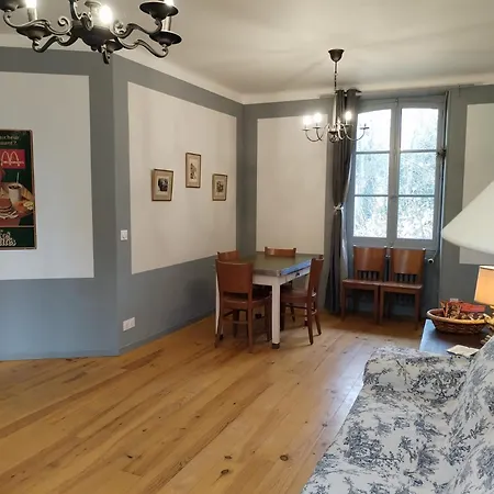Le Picardeau La Casa Nemours